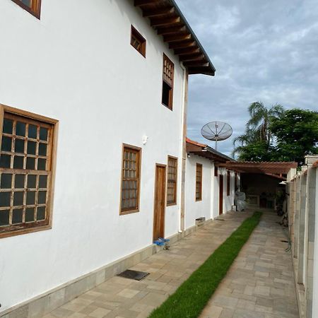 Quinta Da Estalagem Casa Completa Villa ปิเรนนอโปลิส ภายนอก รูปภาพ